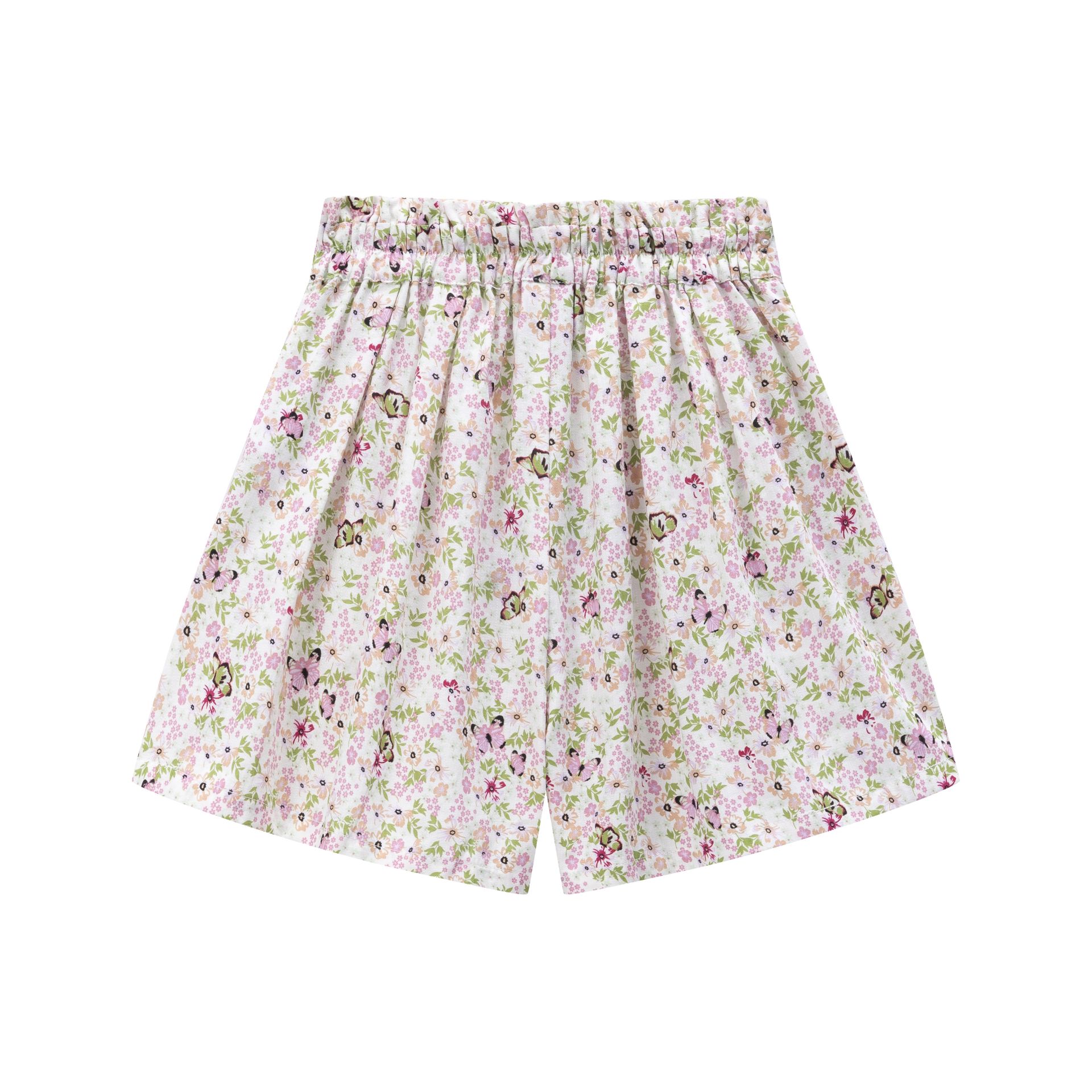 fille en short liberty