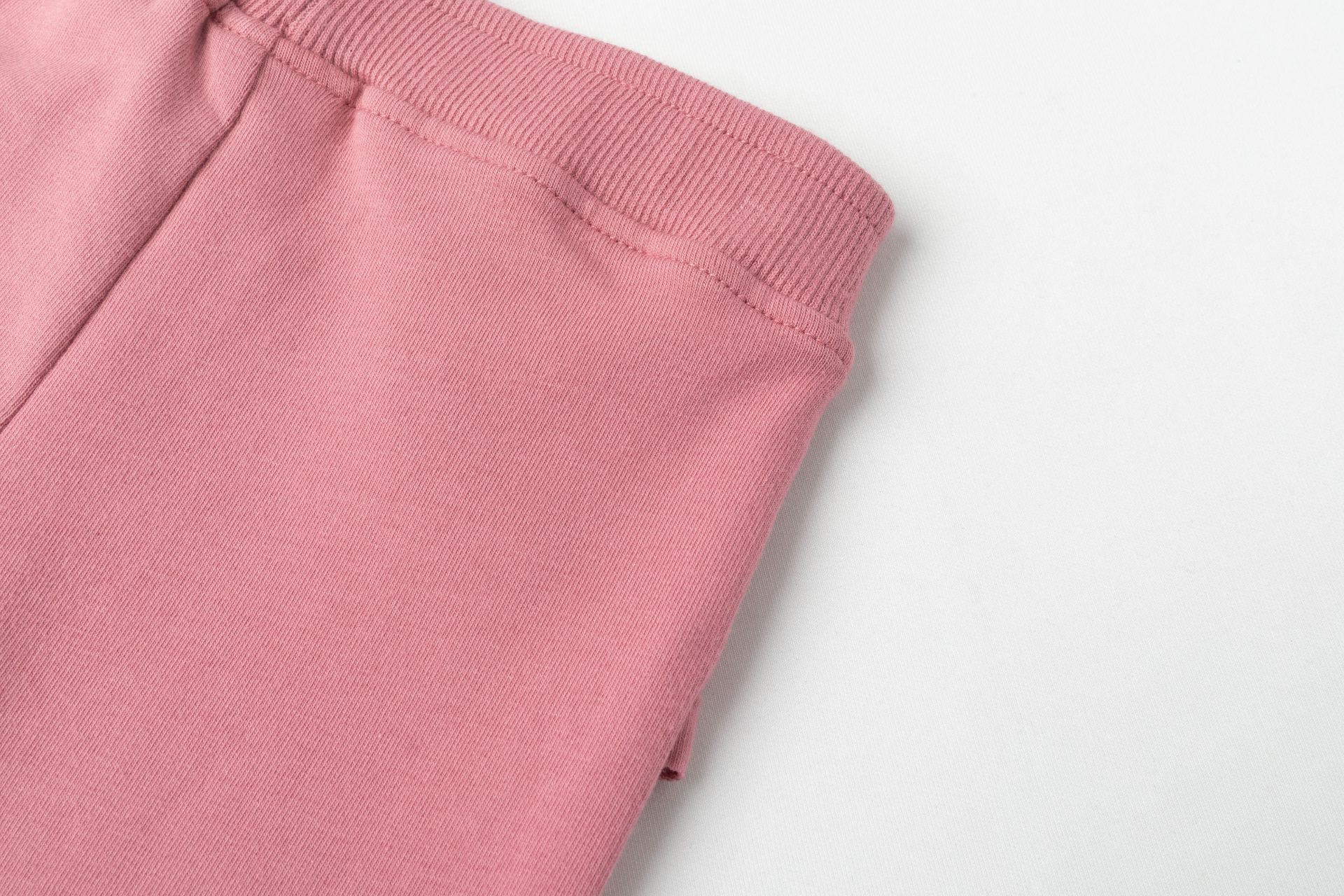 vêtement bébé rose