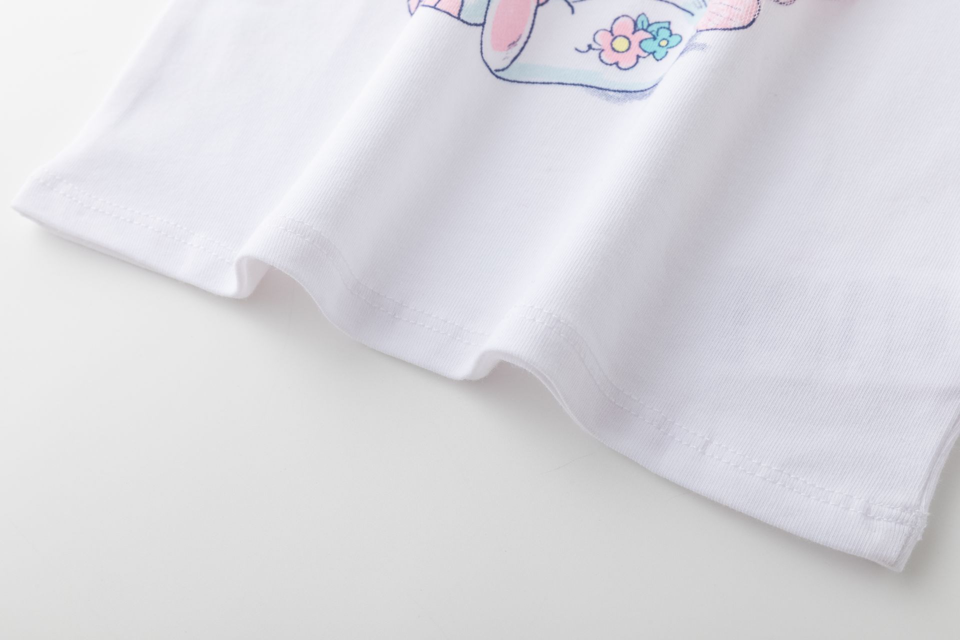 Vêtement bébé imprimé éléphant