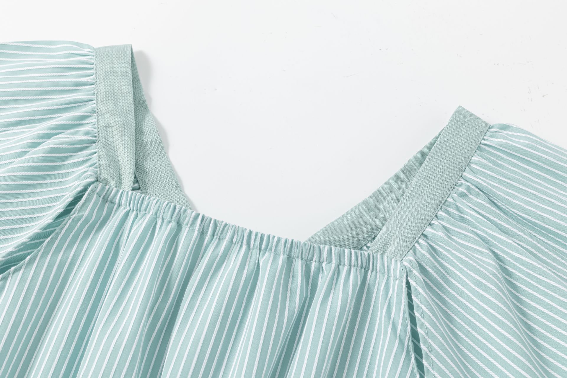 vêtement enfant rayé