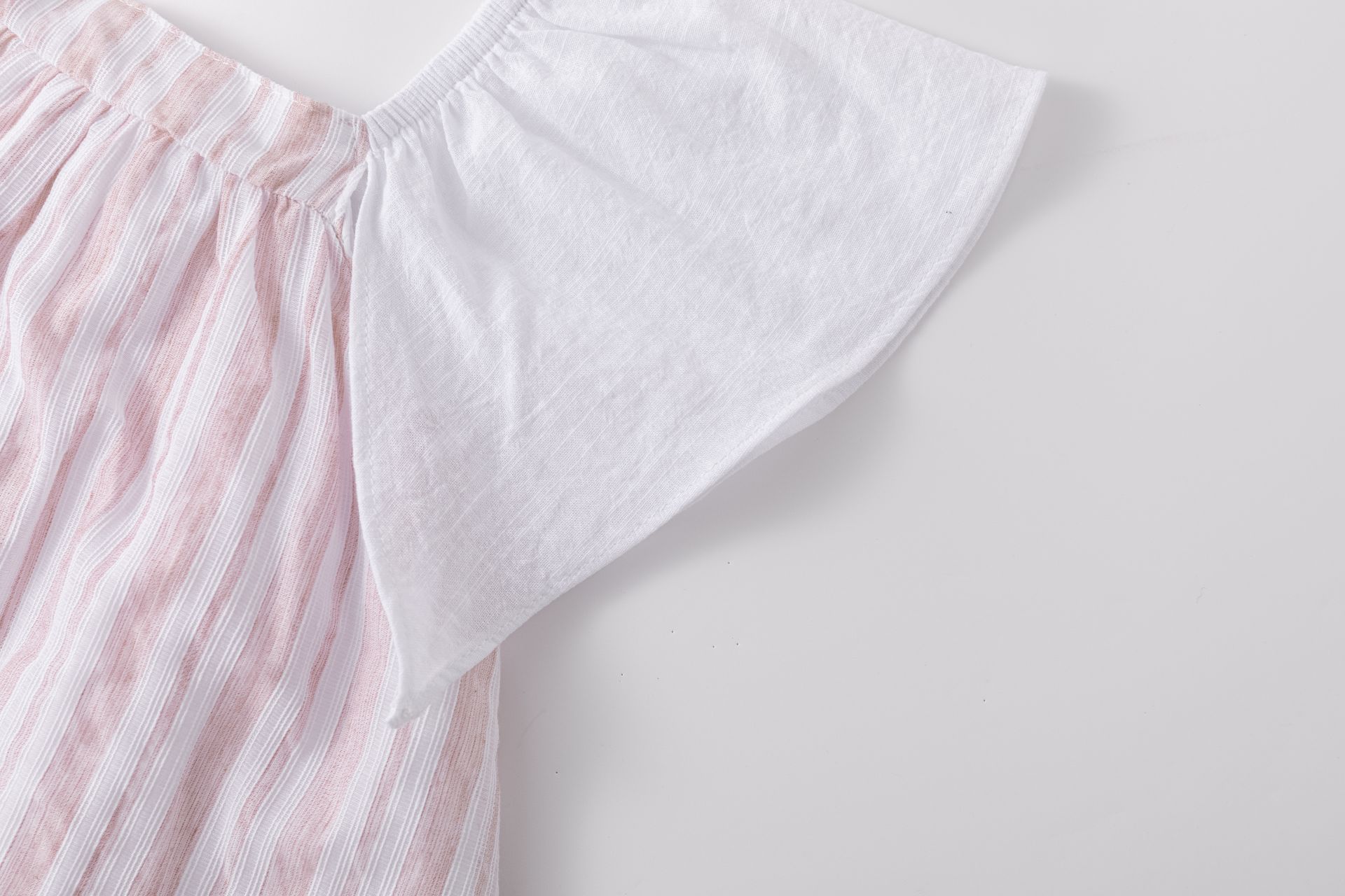 tenue de cérémonie bébé rose