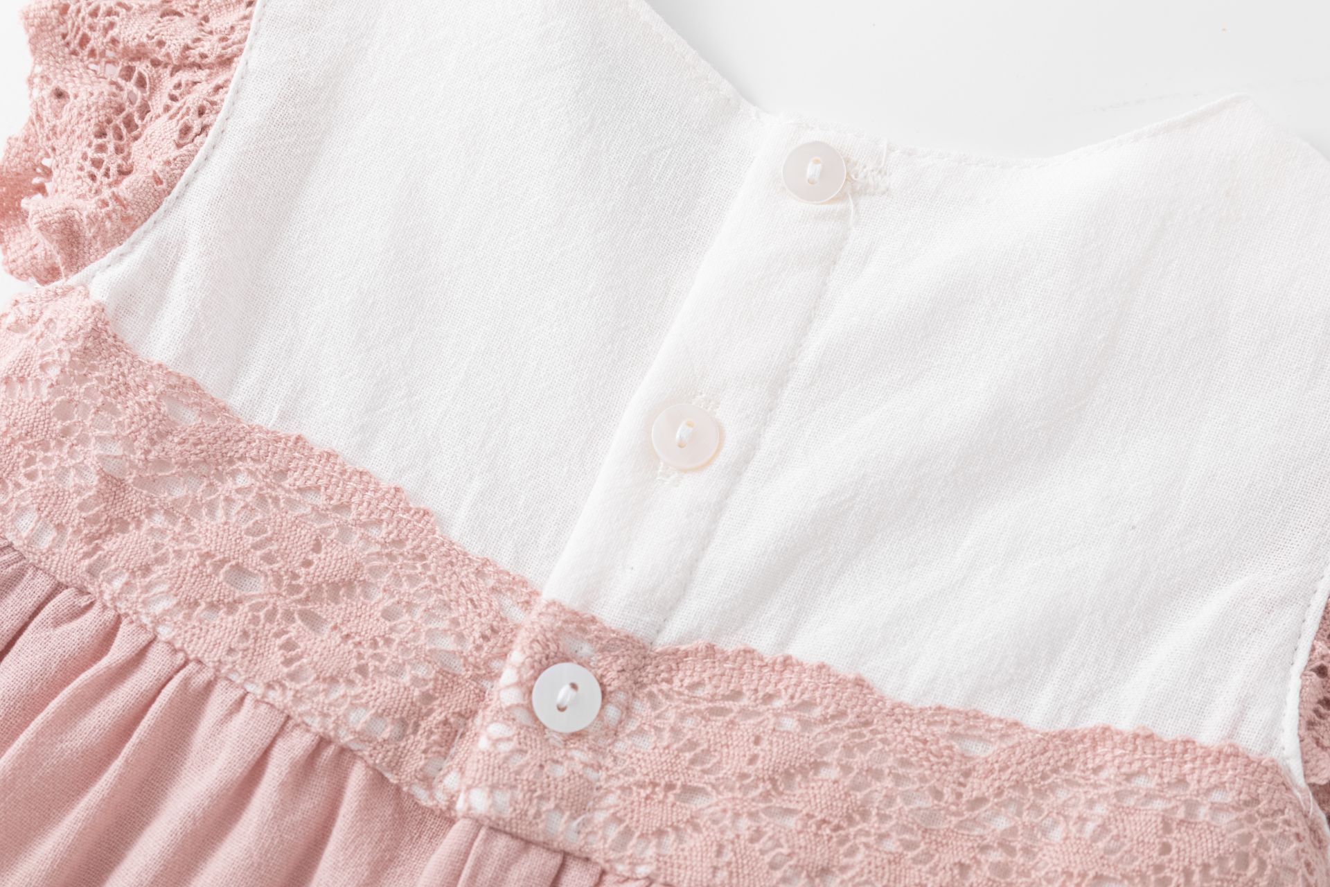 tenue cérémonie bébé rose
