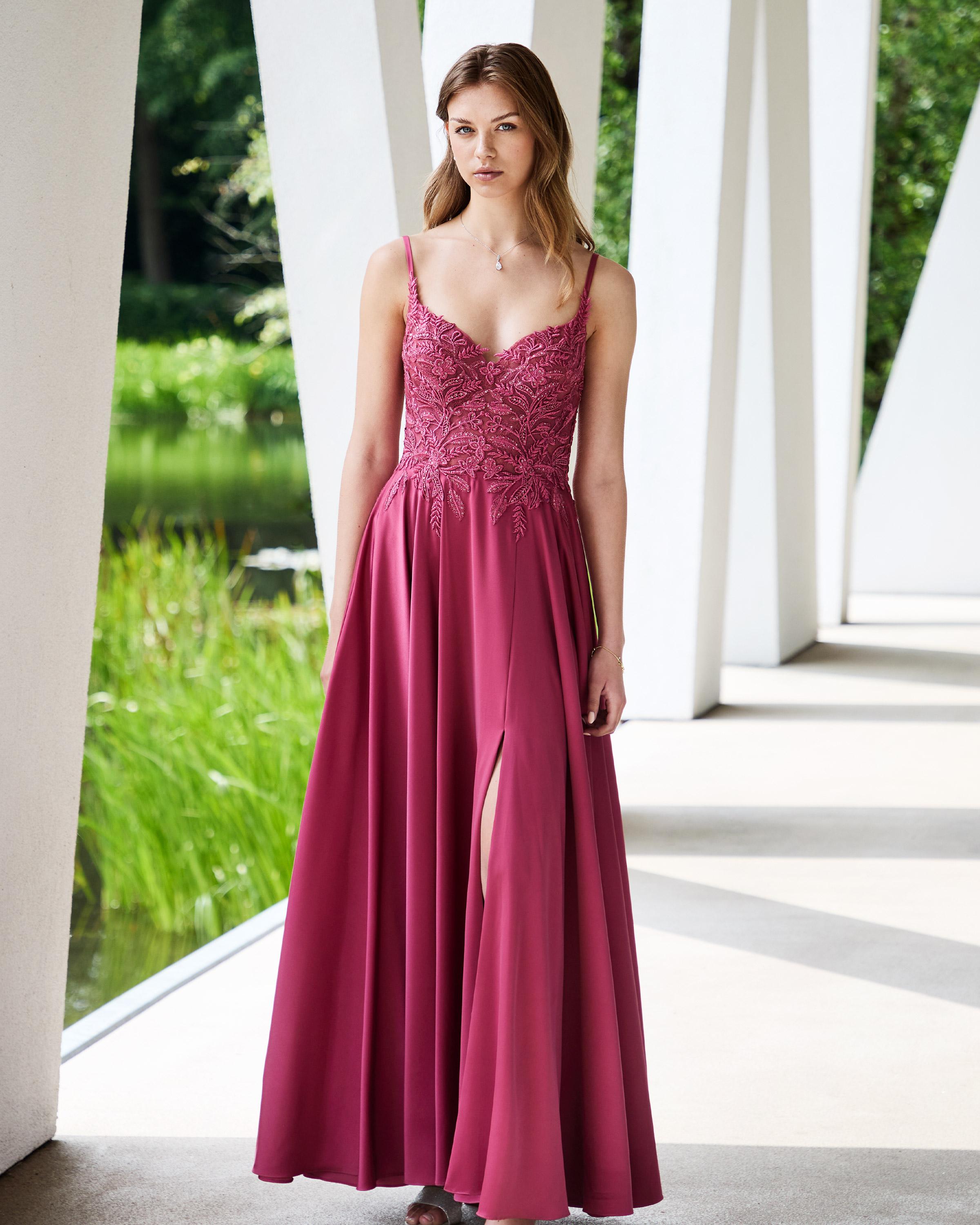 robe de cérémonie rose à bretelles fines