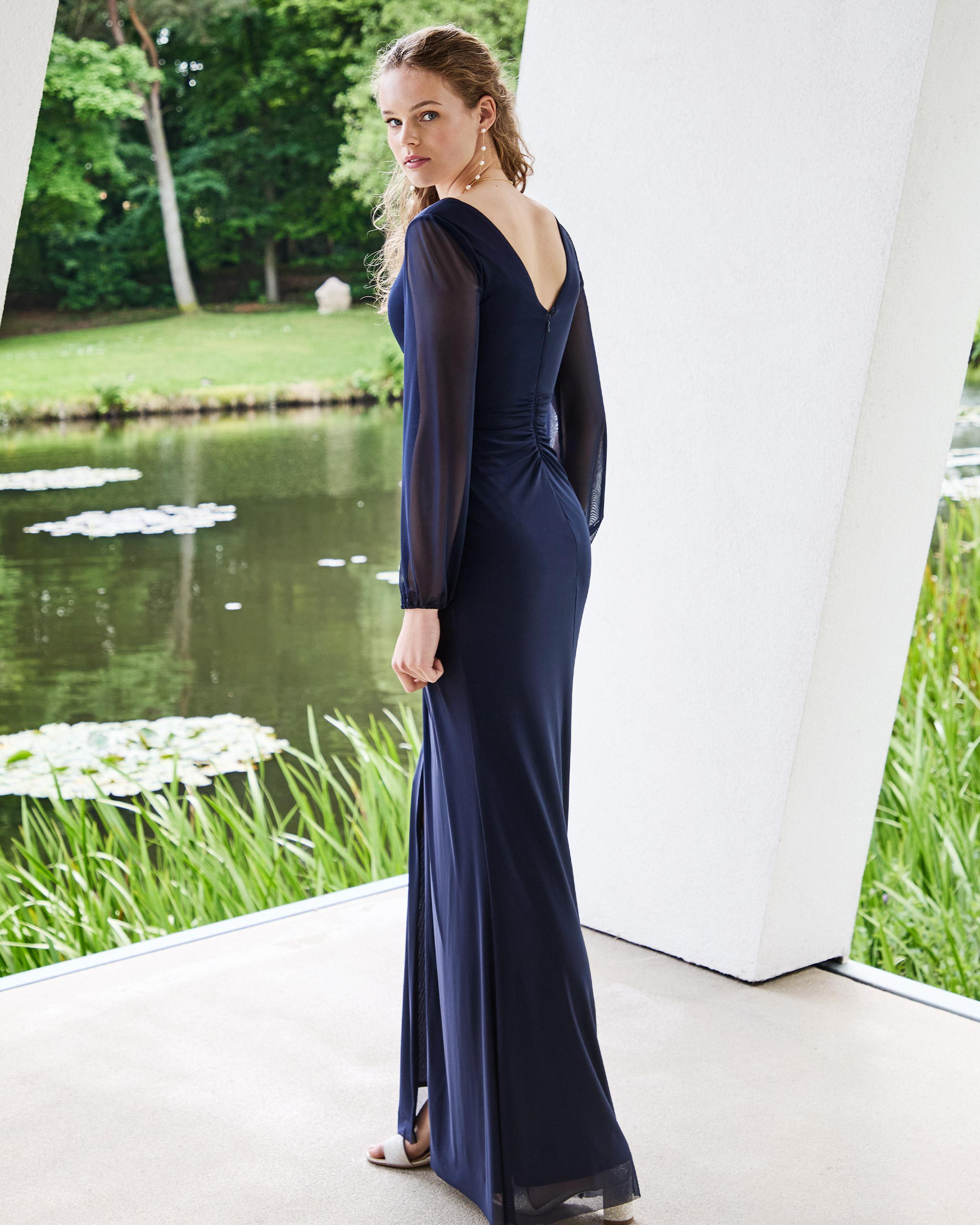 tenue formelle bleu marine