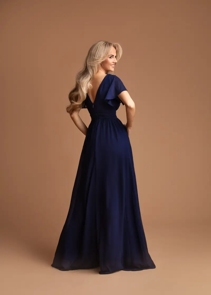 élegante robe bleue marine